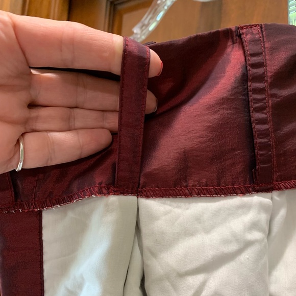 Red pleated blackout curtain panels - Picture 5 of 10